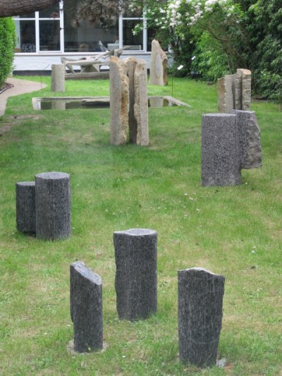Klaar Cornelis - Steensculptuur, Beeldhouwwerk in steen