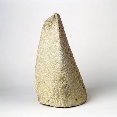 Klaar Cornelis - Steensculptuur, Beeldhouwwerk in steen