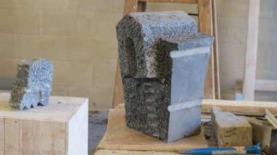Klaar Cornelis - Steensculptuur, Beeldhouwwerk in steen